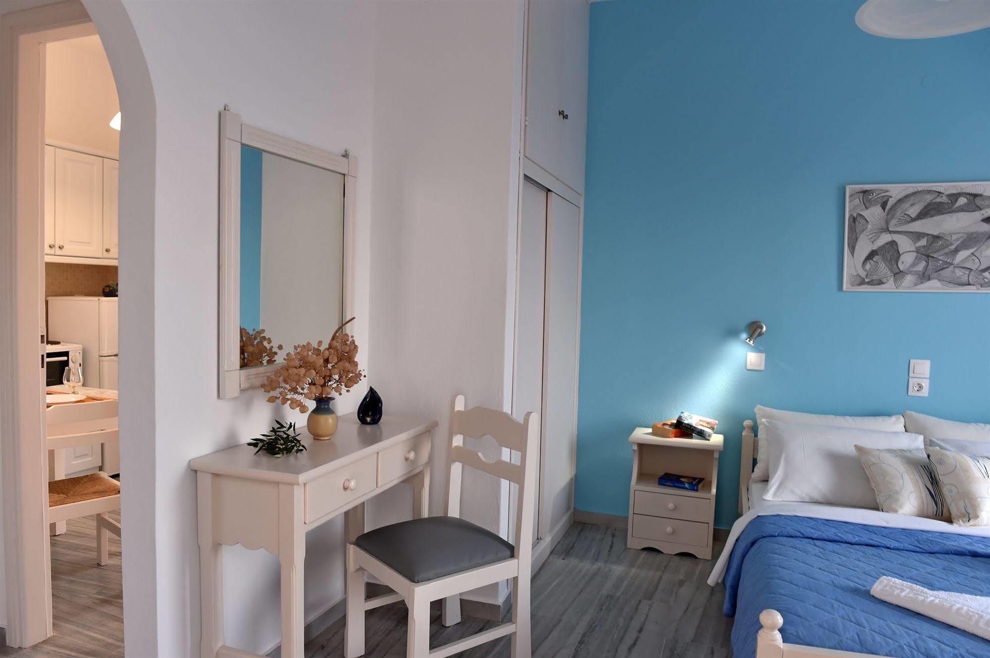 Apartments Tarsa Drios Exterior photo