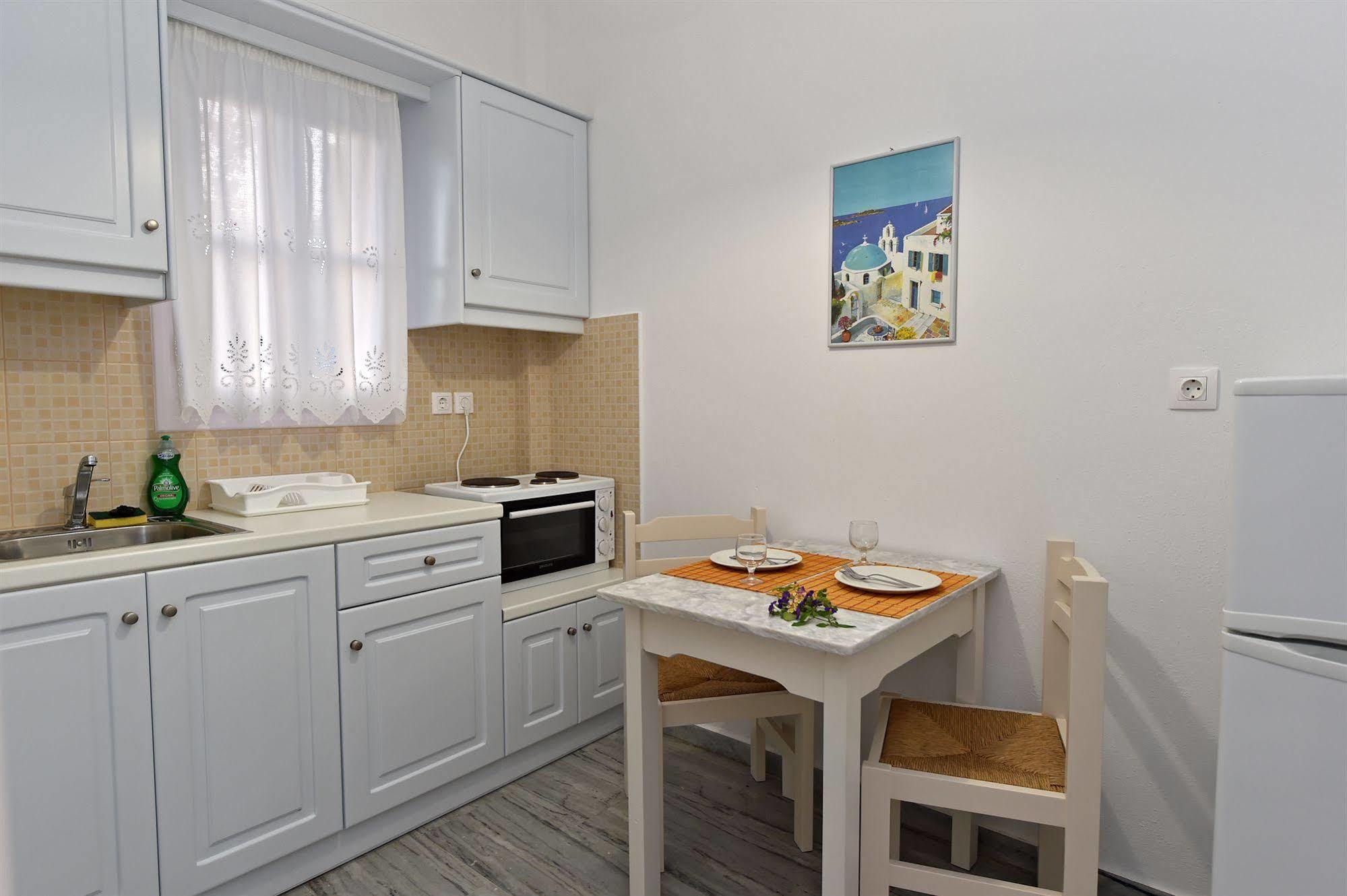 Apartments Tarsa Drios Exterior photo