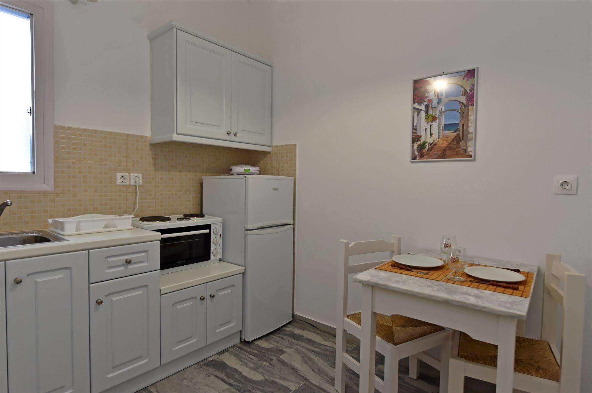 Apartments Tarsa Drios Exterior photo
